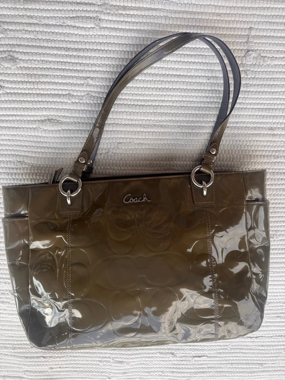 Coach Patent Signature Tote Olive m Large Shoulder Bag Y2K Chic